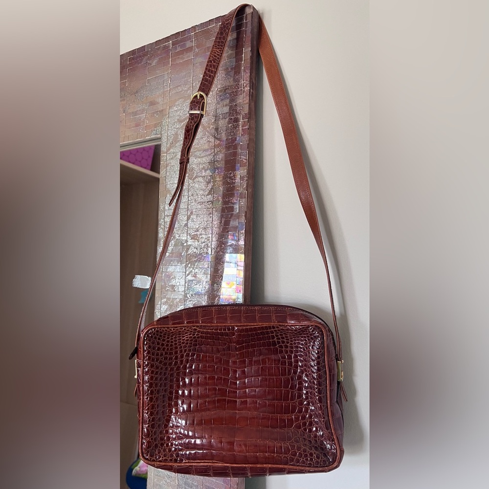 Siso Alligator Skin Handbag, Leather Lining, Made In Italy, Excellent